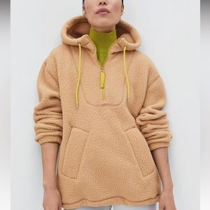 NEW: Everlane Fleece Hoodie in Camel
